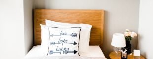 Maximising space in a small bedroom